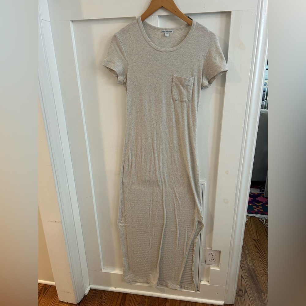 James Perse gray cotton short sleeve dress slit and pocket